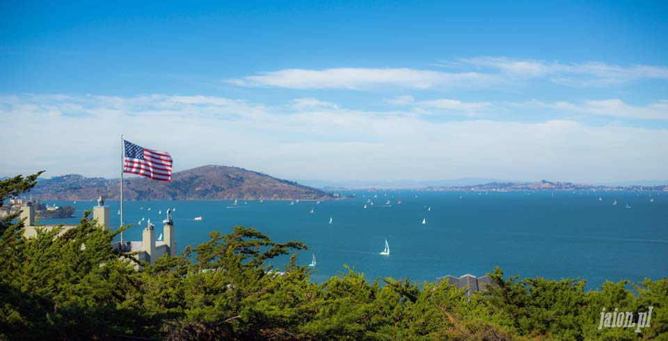 usa_blog_o_ameryce_san_francisco_golden_gate_ameryka_panorama_zwyczaje_w_usa_flaga