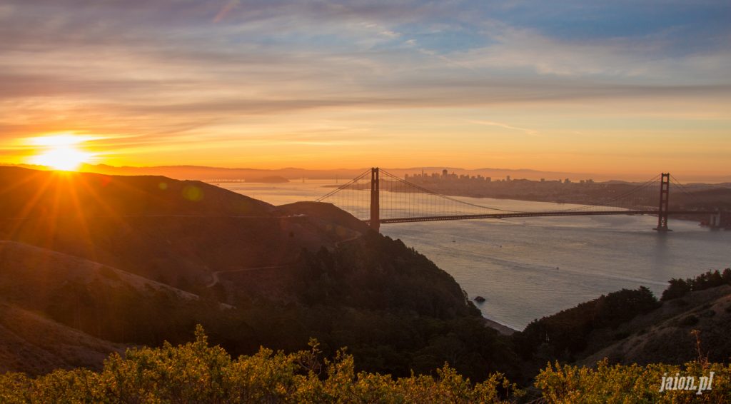 golden-gate-sunrise