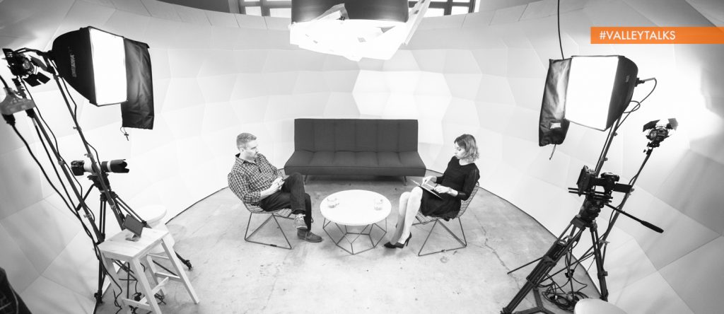 sylwia-gorajek-valley-talks-mark-howitson-facebook-20161